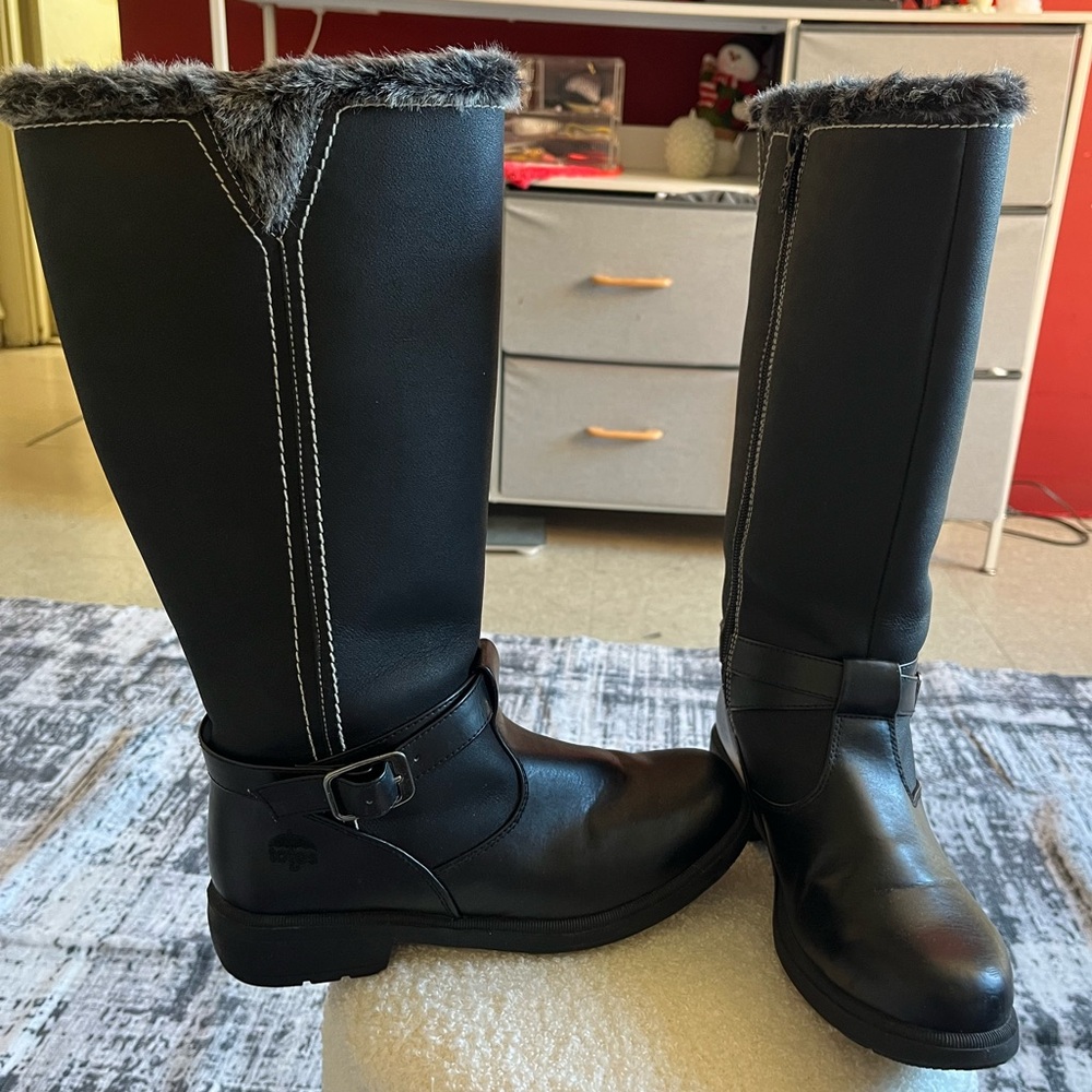 totes Black Knee-High Boots with Gray Fur Trim